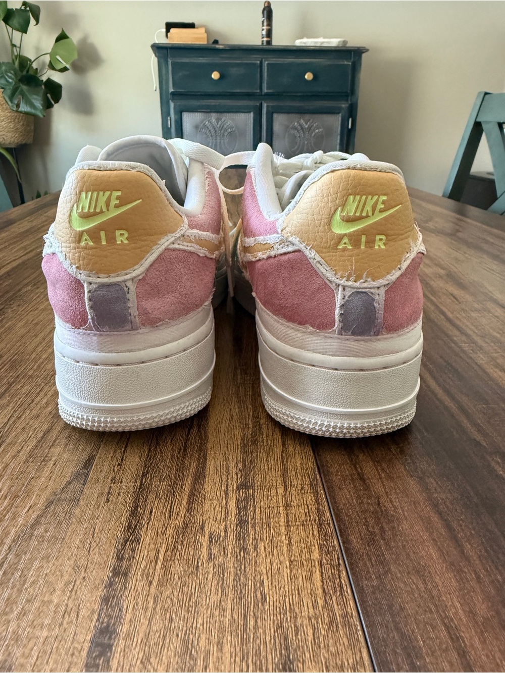 Nike Air Force 1 '07 LX Pastel Reveal Women's Sneakers Size 8.5- Retired - Picture 9 of 16